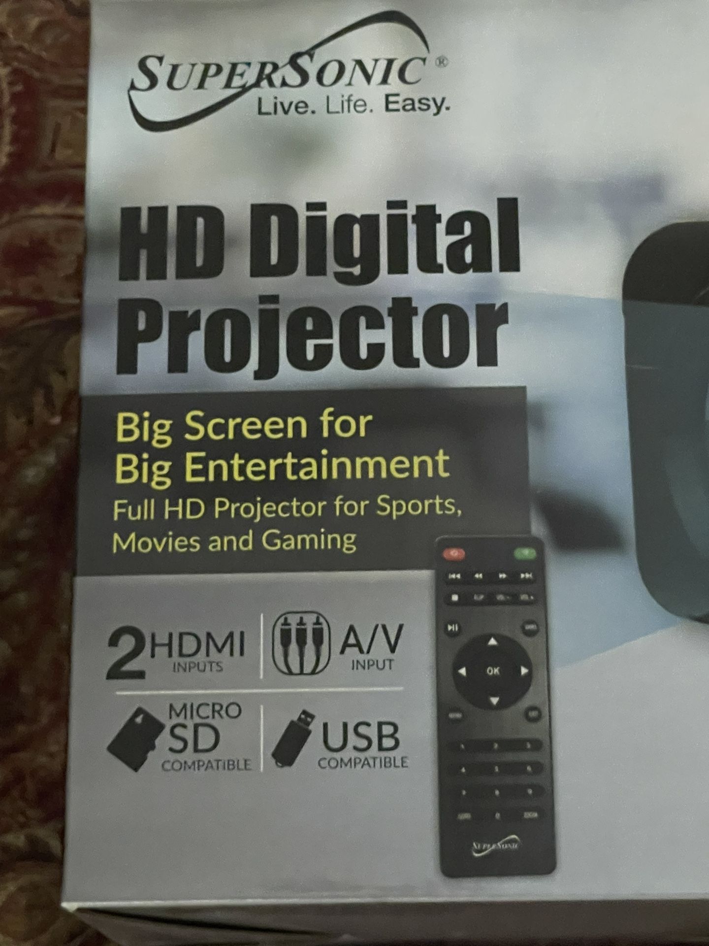 HD Digital Projector - New in box