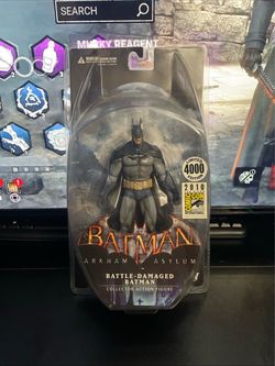 Arkham Asylum Battle Damaged Batman Action Figure 2010 SDCC Exclusive