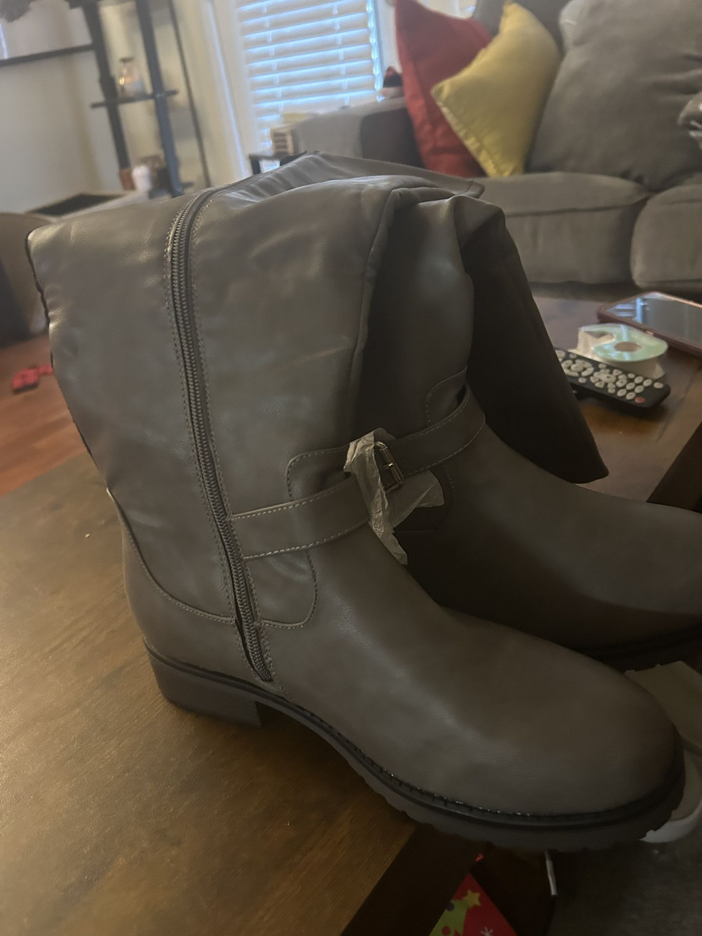 Brand New Winter Leather Boots