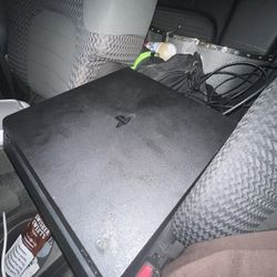PS4 Slim