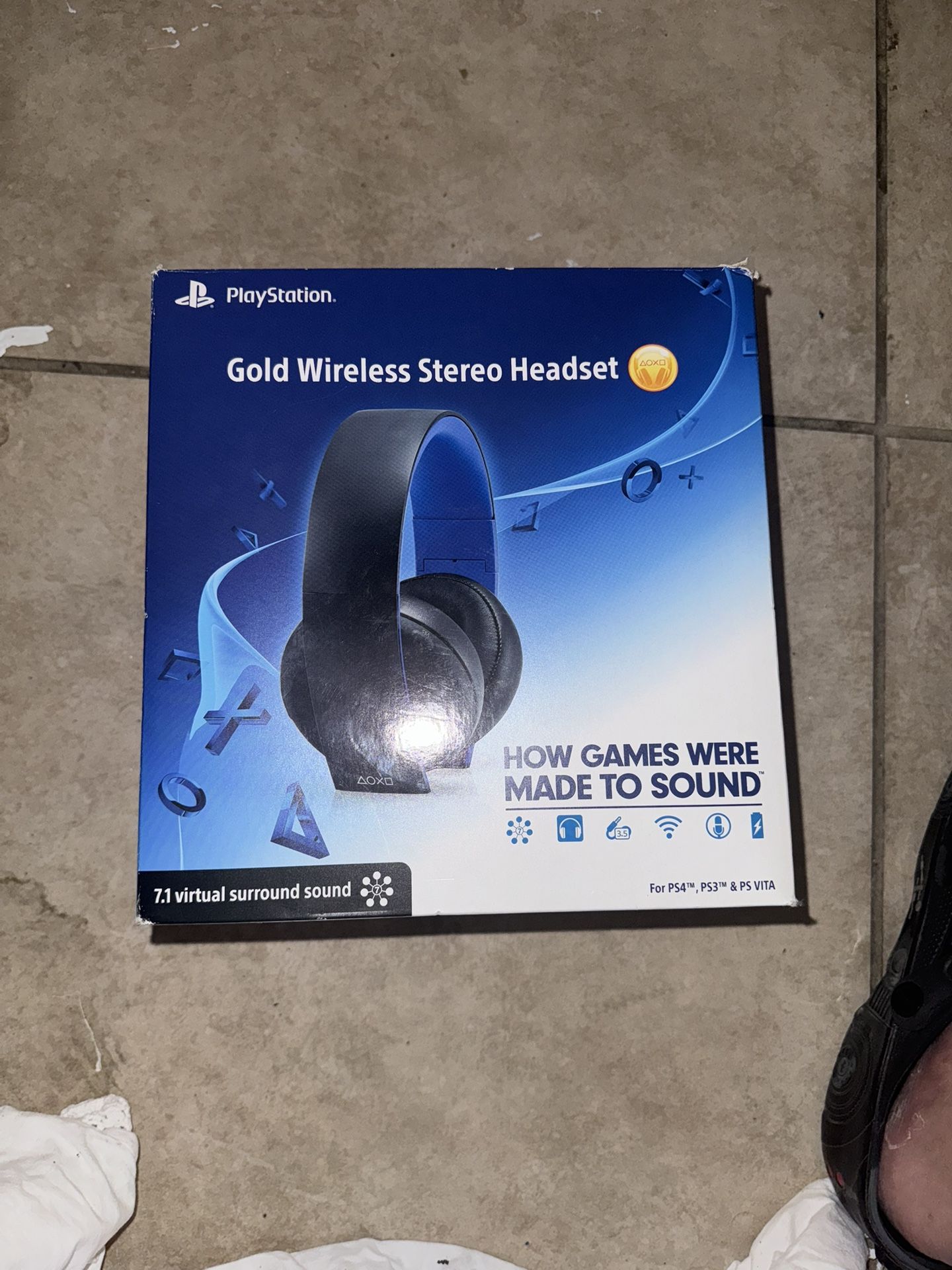 Go to wireless stereo headset, PS4