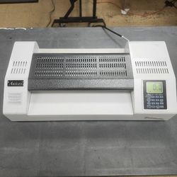 Akiles Laminator