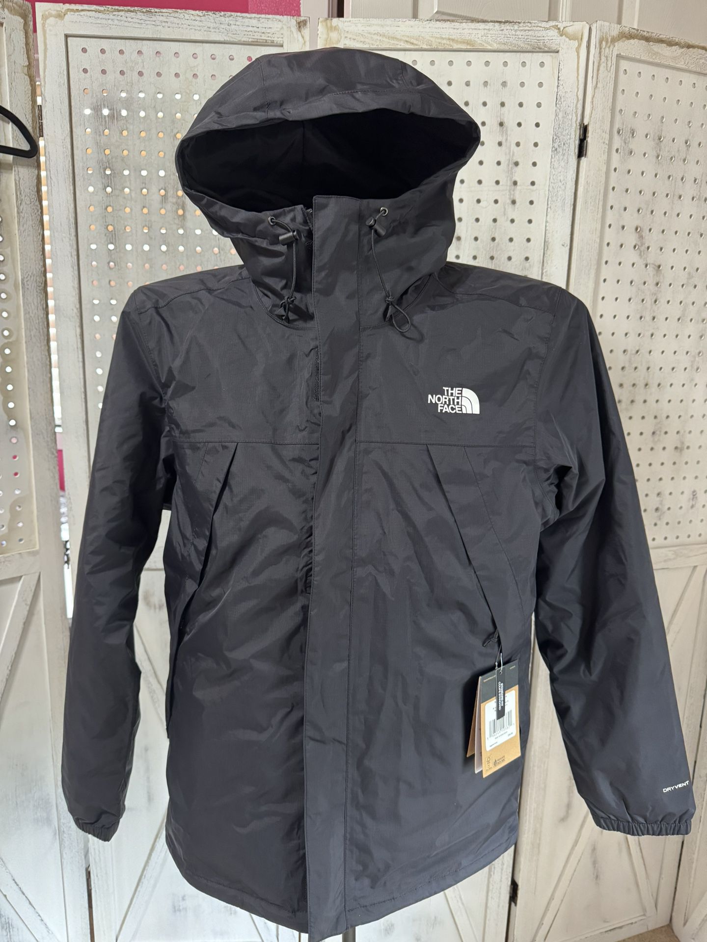  New with tags size Medium THE NORTH FACE Men's Antora Waterproof Jacket