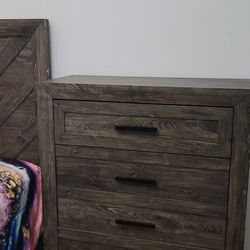 Queen Bedroom Set 5 Piece 
