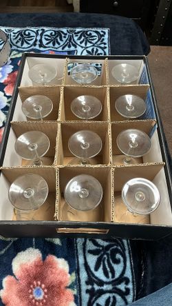 Martini Party Glass , Pick Up In Reseda