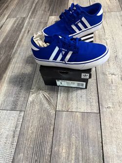 Adidas Seeley J Kids Sneakers Size 3