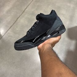 Pre-loved Air Jordan 3 Black Cat Sz9.5 