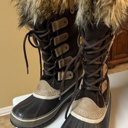 Sorel Joan of Arctic Hawk Fur Top Waterproof women’s Winter Boots size 9