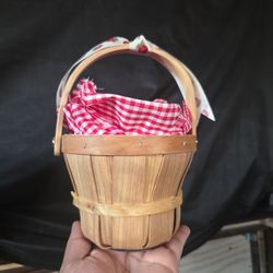 Strawberry Shortcake Centerpieces 