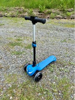 Kids 3 Wheel Electric Scooter