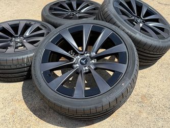 22" OEM 2024 Tesla Model X Plaid Wheels New Continental 265/35/22 & 285/35/22 SENSOR