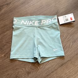 Womens Nike Pro 3 Inch Shorts Xs