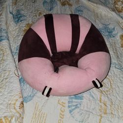 Ergonomic Sit Me Up Pillow For Baby Girls