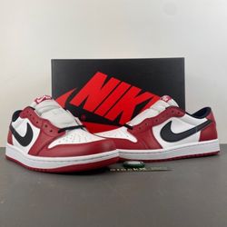 Jordan 1 Low OG “Chicago” 2025