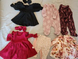 FREE Baby clothes 0-6m and bathseat