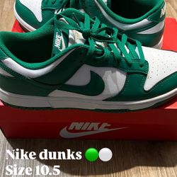 Nike Dunks