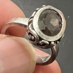 PURE STERLING SILVER  RING FOR SALE  SIZE 7.5 