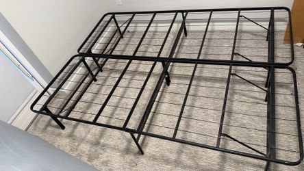 Zinus Abel Queen Metal Platform Bed Frame 14" Sturdy Steel Slat Foundation No Box Spring Needed