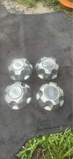Hub. Cap  center wheel ford ranger
