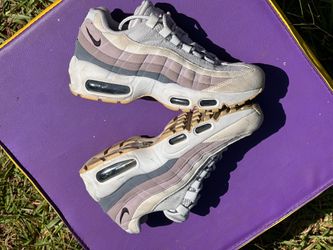 Size 6 Nikes