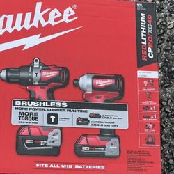 Milwaukee Combo Set With Hammer $220