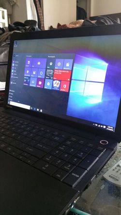 TOSHIBA C55D LAPTOP EXCELLENT CONDITION.