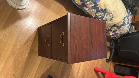 Wood file cabinet 2 drawer $25