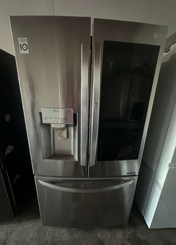 LG French Door Fridge – InstaView Door-in-Door, Stainless, Ice/Water
