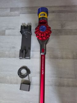 Dyson v8 portable vacuum