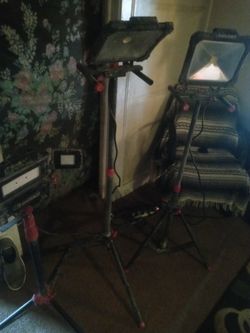 3 Husky Flood Lights Just The Little One Is  Worth 100