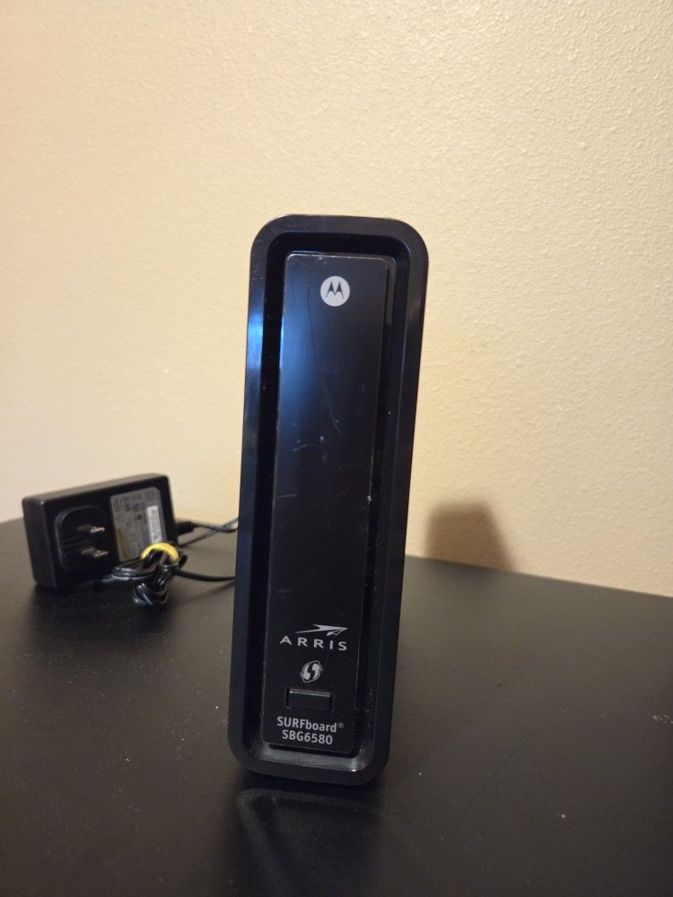 ARRIS Surfboard SBG6580 Wi-Fi Router/ Modem