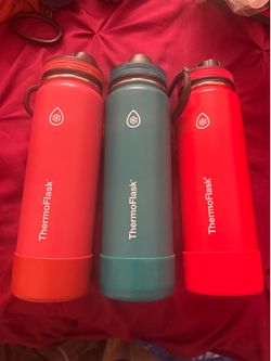 ThermoFlask 24 oz Water bottles