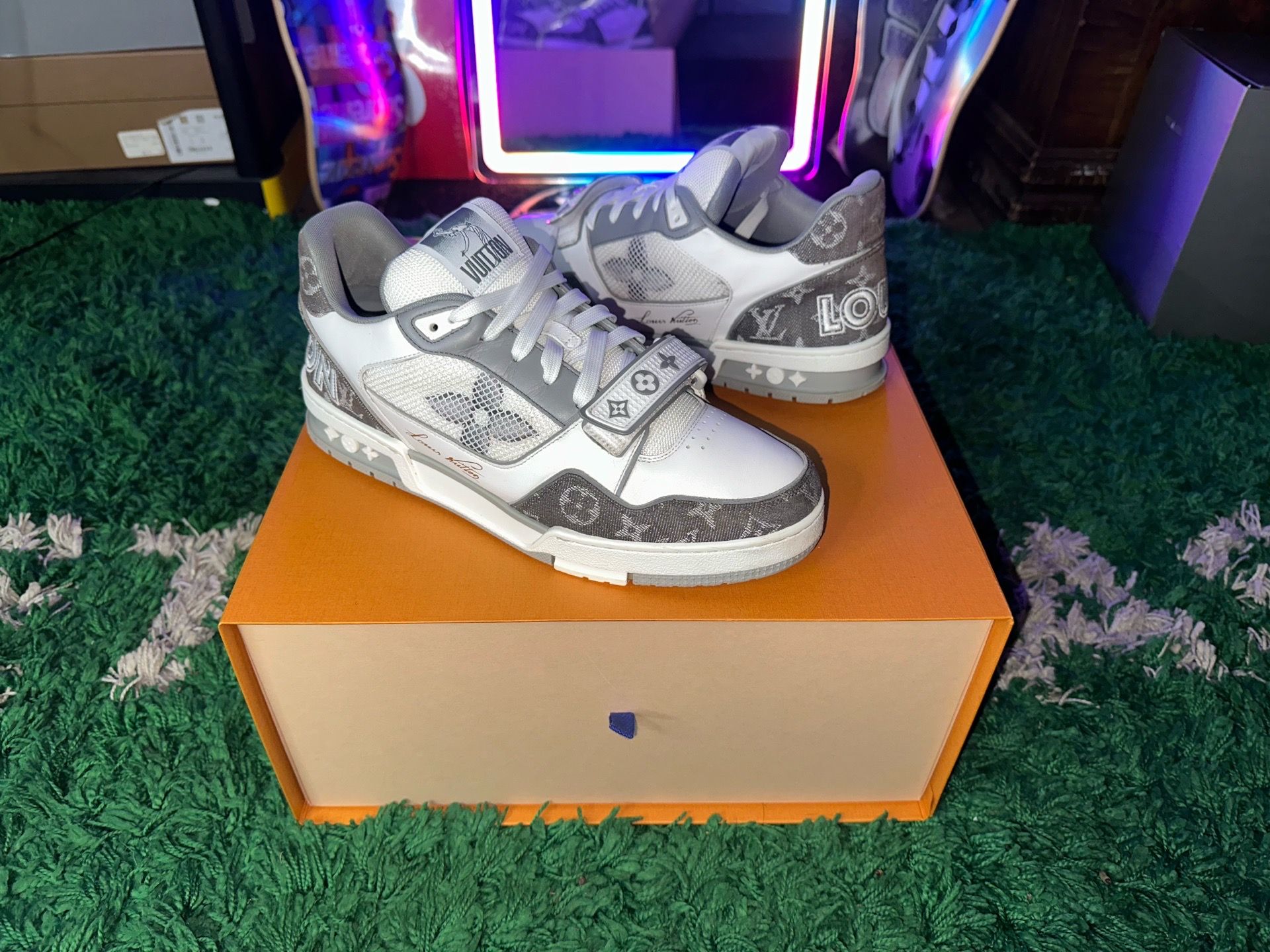 Louis Vuitton Trainer Velcro Strap Grey Monogram