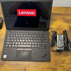 Lenovo ThinkPad X1 Carbon (Intel Core i7 (8th gen), 1TB SSD, 16GB RAM)