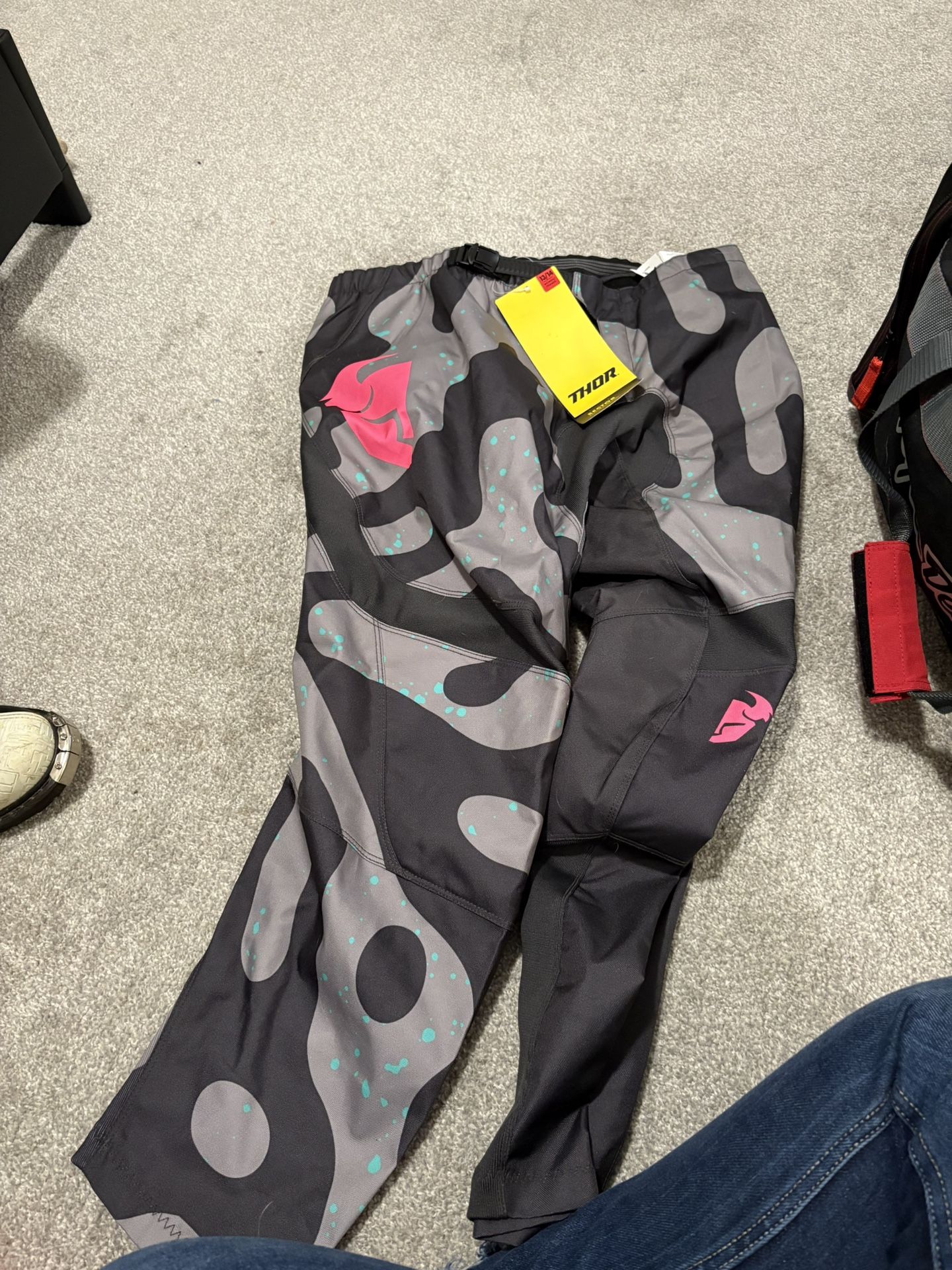 Thor Women’s Motocross Pants Size 13/14 Brand New