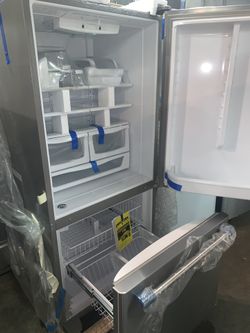 Brand new Maytag 30in. Bottom freezer refrigerator with 1 year manufacturer warrnty!
