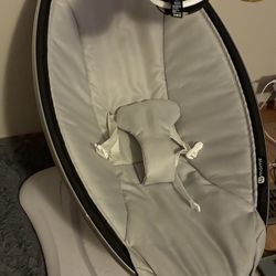 4moms Mamaroo Baby Swing