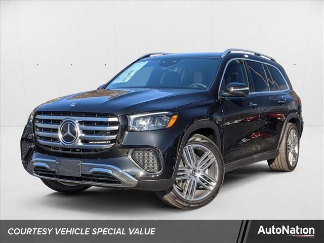 2025 Mercedes-Benz GLS 450