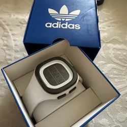 Bonito Reloj Para Mujer. Adidas