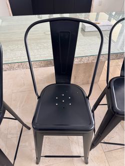 Set of 4 Industrial Metal Counter/Bar Stools – Matte Black