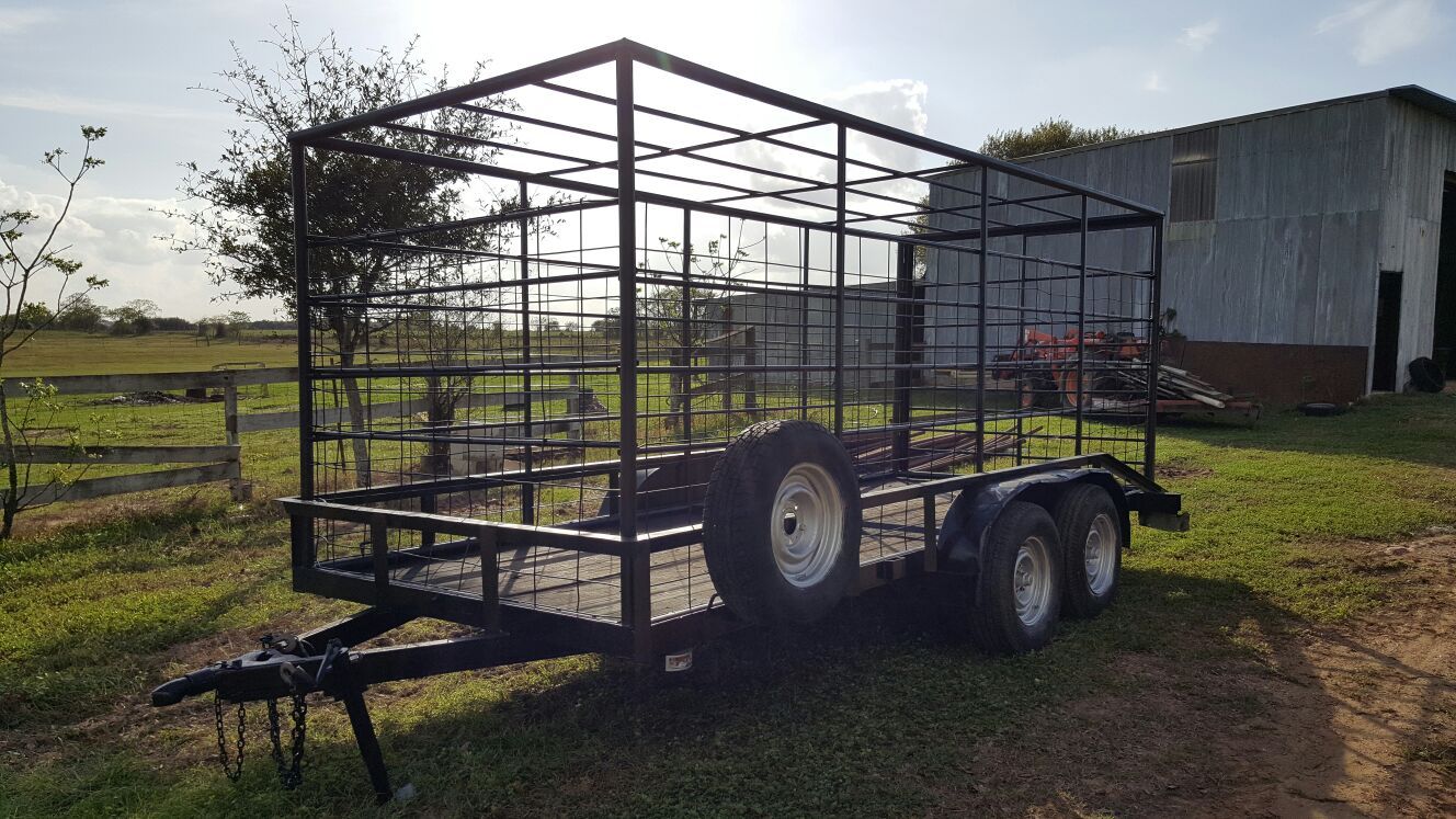 2 in 1, 16' utility and livestock trailer, lowboy trailer livestock insert. Ablo Español
