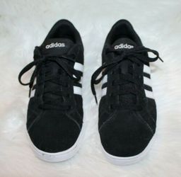 ADIDAS neo MENS Size 7.0-----ONLY $20-