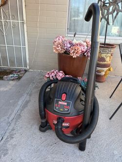 Craftsman 12 Gallon Wet Dry Shop Vacuum