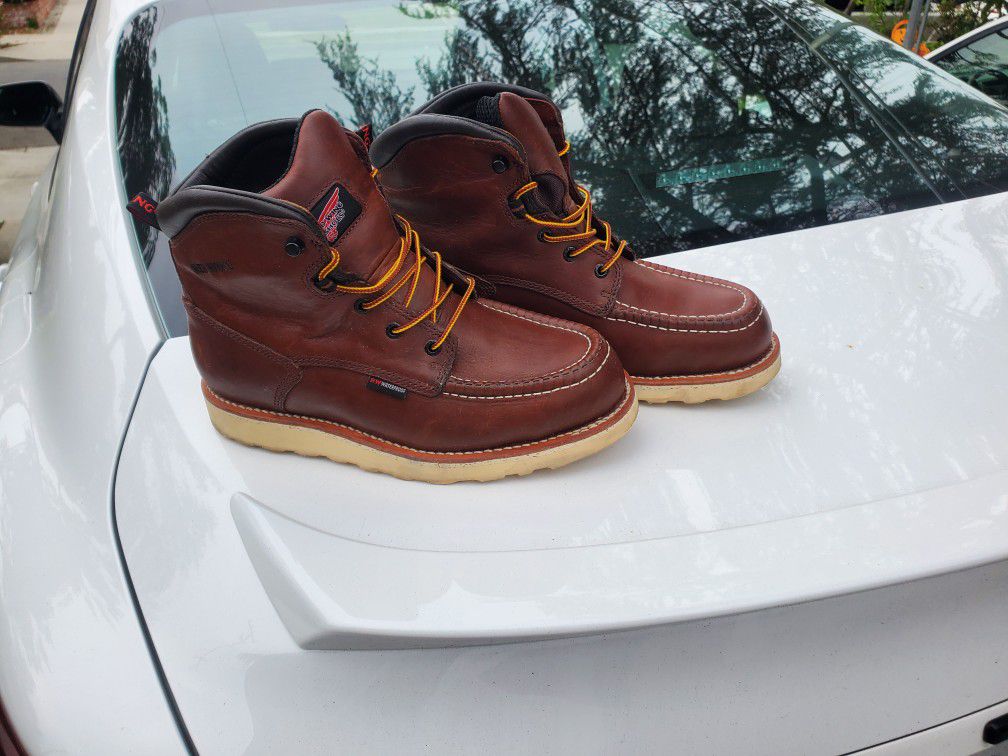 Red Wing Boot