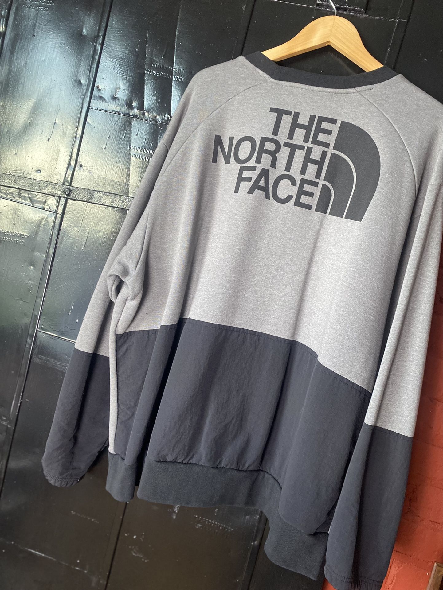 North Face Sweatshirt 