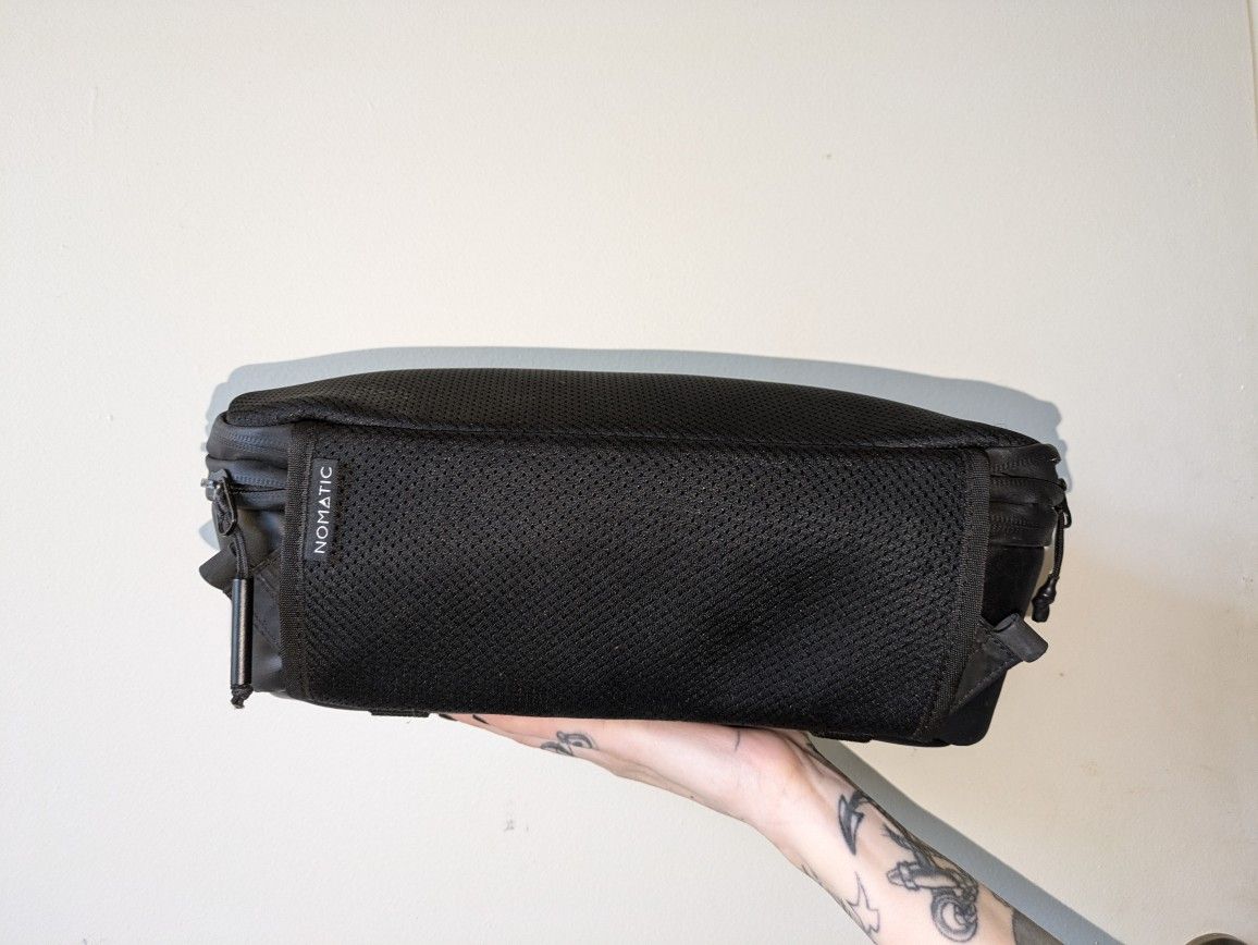 Peter McKinnon Nomatic Collapsed Bag 