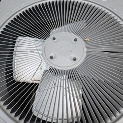 3.5 To 4 Ton Lennox Unit 