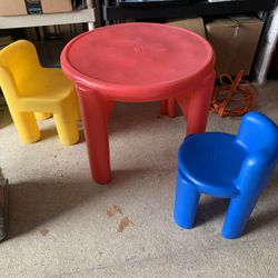 Kids Little Tikes Table And Chairs 