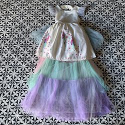 Beautiful Unicorn Dress / Costume Size 7-8 