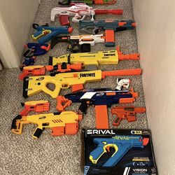 16 Nerf Guns Great Condition Barley Used